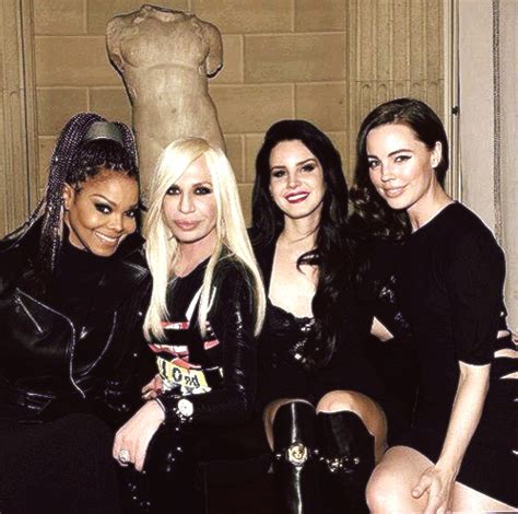 lana del rey and donatella versace